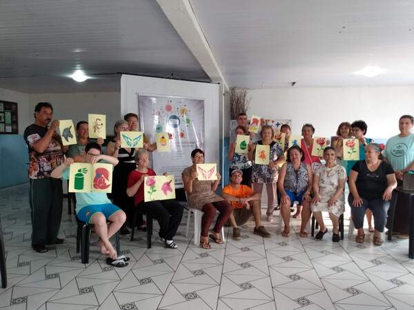 galeria de fotos grupo melhor idade_assossicao vovo vitorino (1)