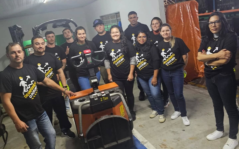 projetos social assossiacao vovo vitorino DESAFIANDO O FUTURO 2